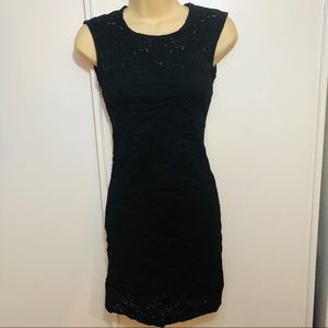 Poof | black lace sweetheart dress